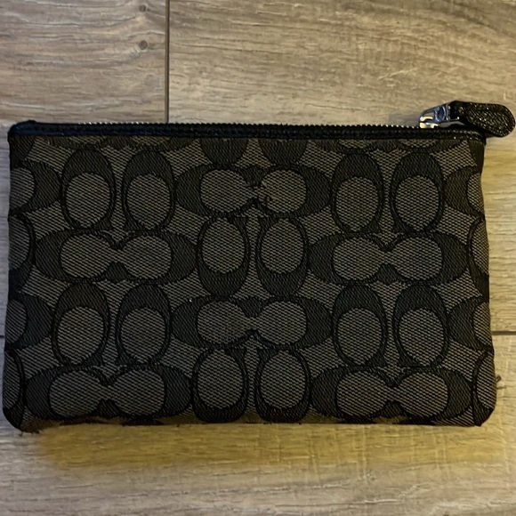 Small Coach Bag - Picture 6 of 8